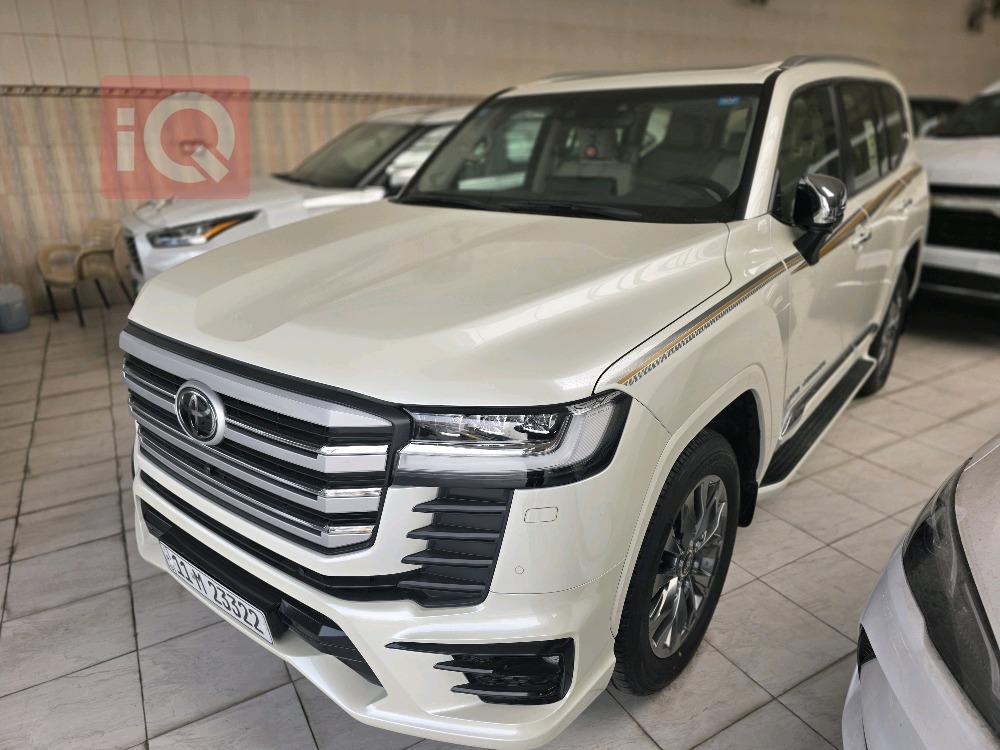 تويوتا لاندكروزر